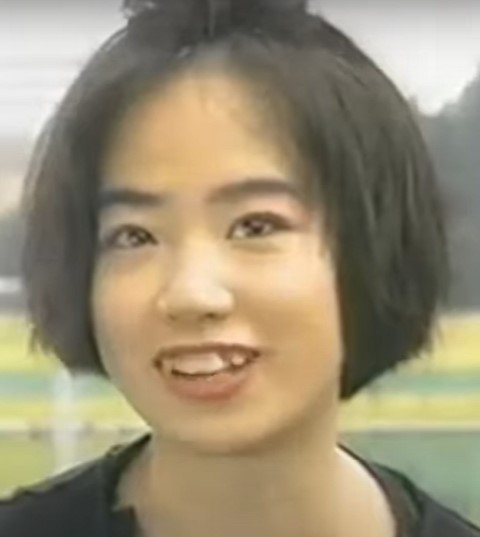 1993年、デビュー間もない21才頃のYUKIさん
